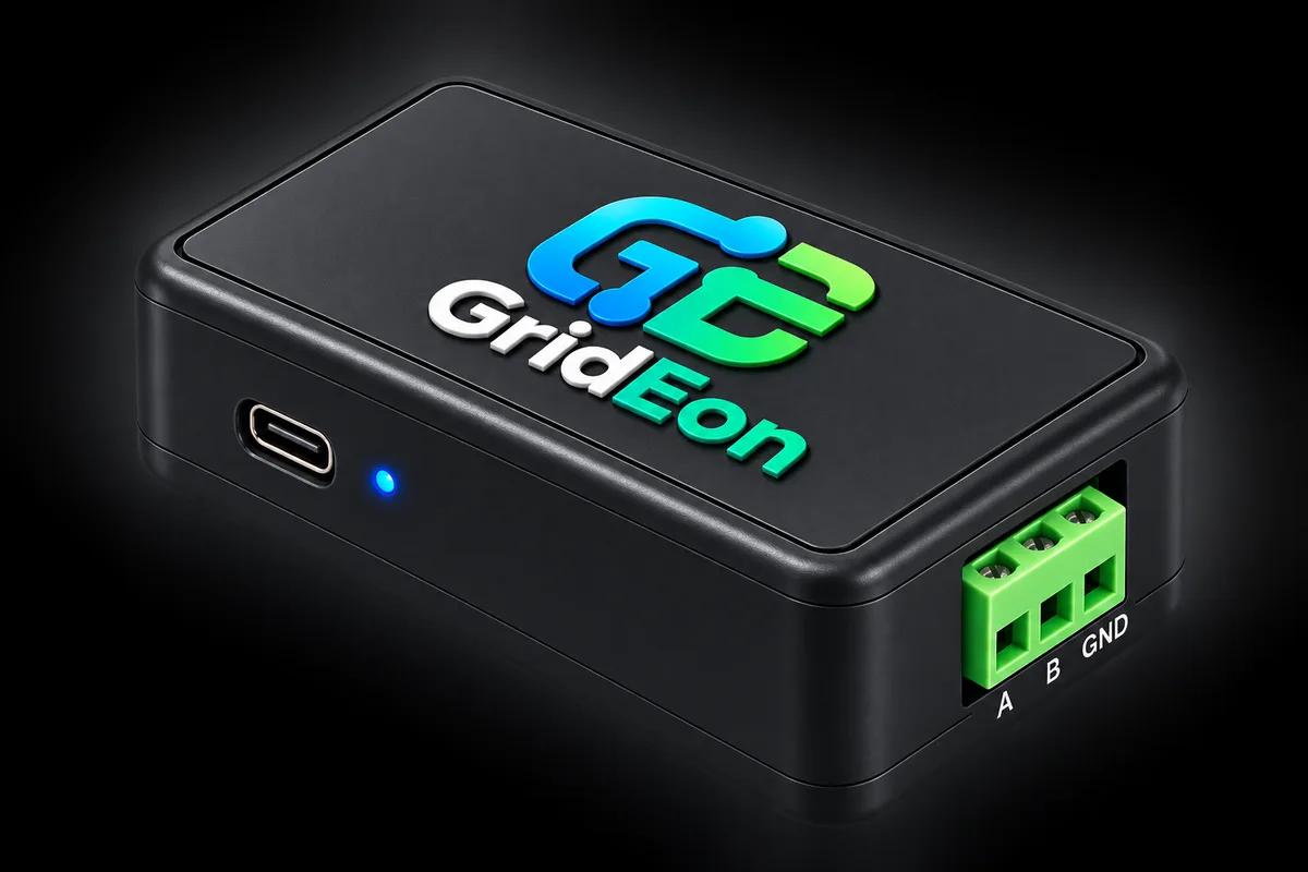 Modulul GridEon Gateway: port USB-C, LED de stare și conector A, B, GND